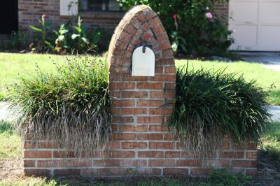 Customize Your Brick Mailbox!