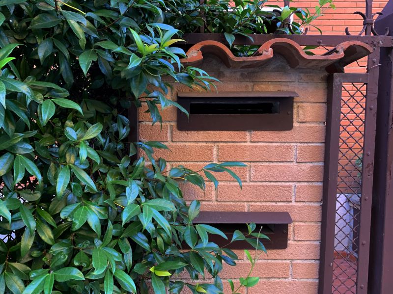 Custom Brick Mailboxes